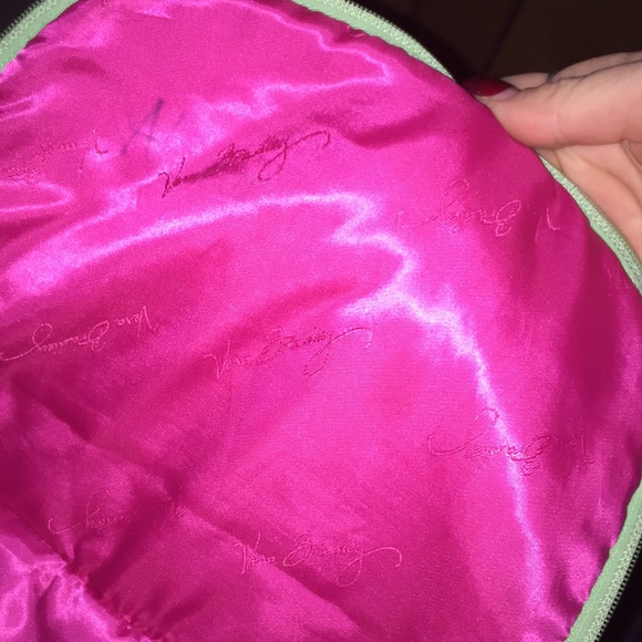 VERA BRADLEY BACKPACK - Picture 4 of 5